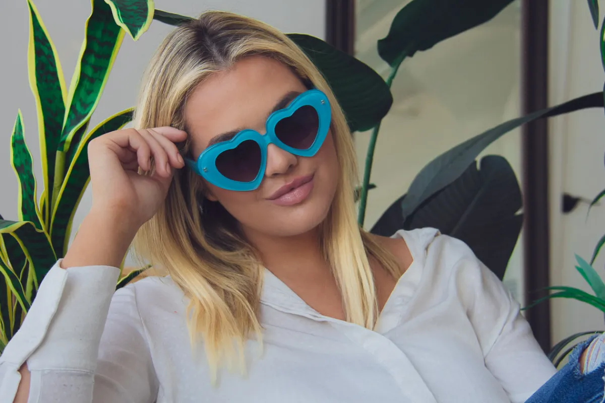 AJ Morgan Eyewear Vintage-Inspired|Oversized*Warm Hearted